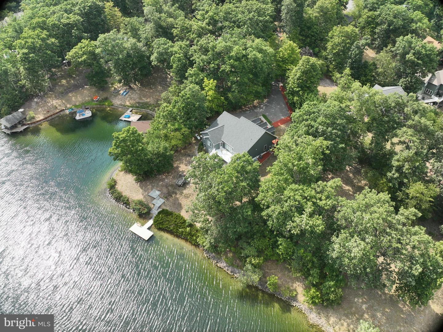 202 Lakeside Loop Property Photo 45