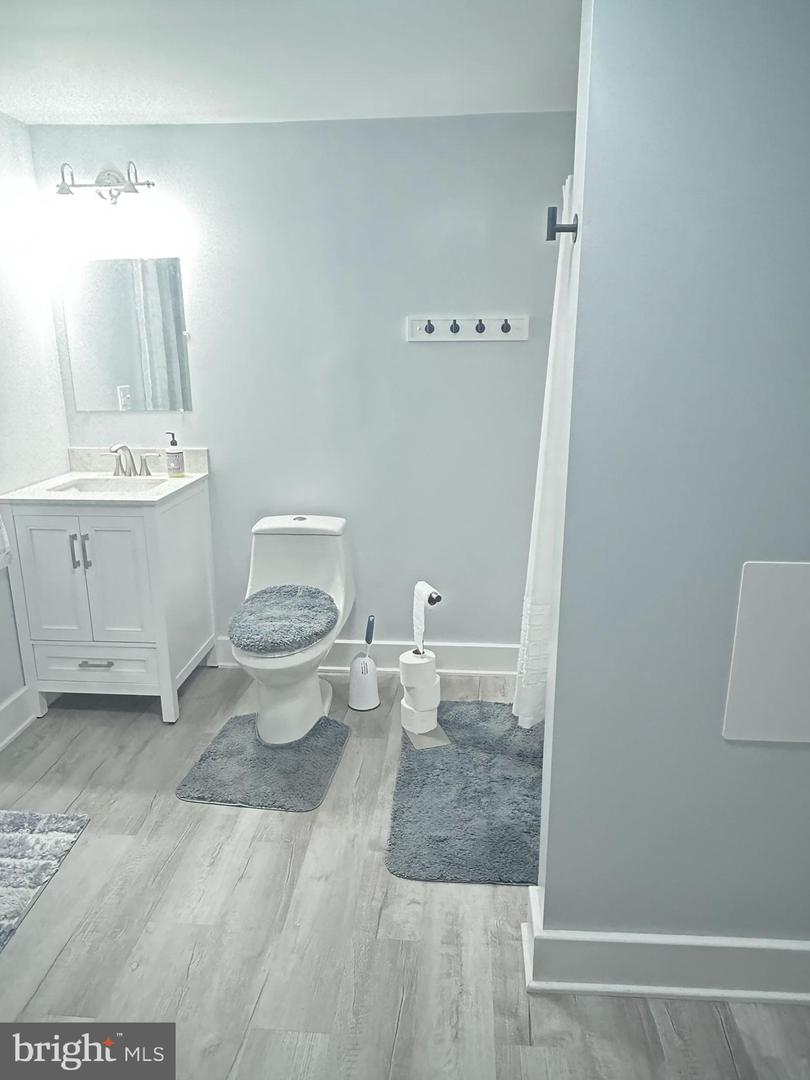 89 2nd St Property Photo 19