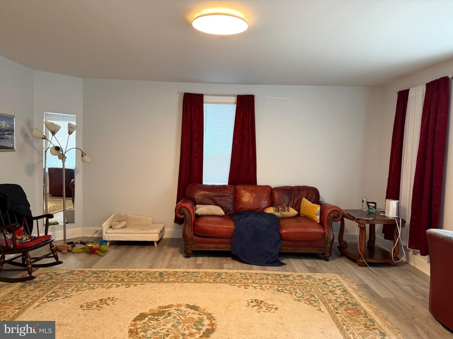 89 2nd St Property Photo 32