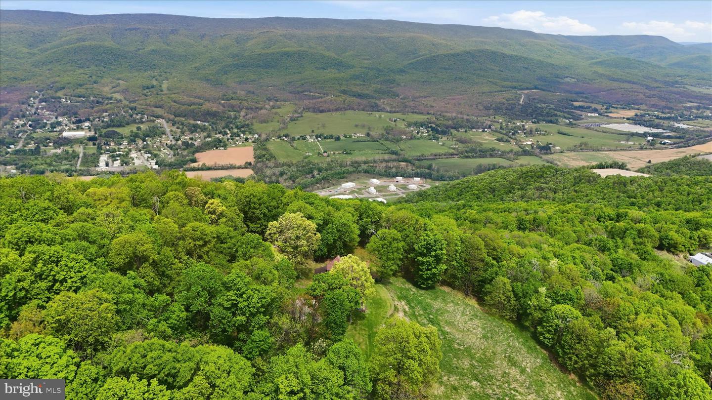 353 Overlook Ter Property Photo 35