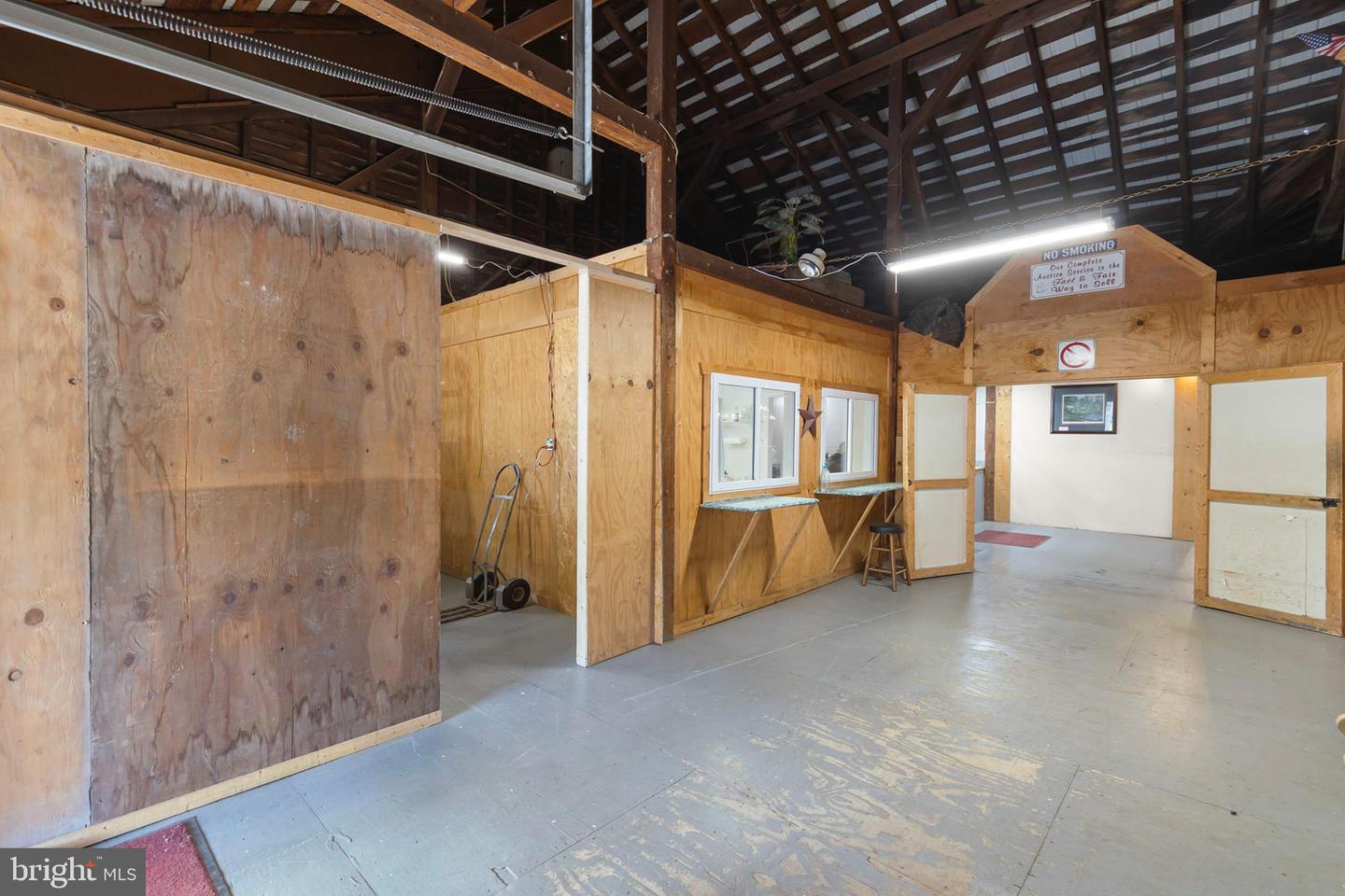 8018 Northwestern Pike Property Photo 30