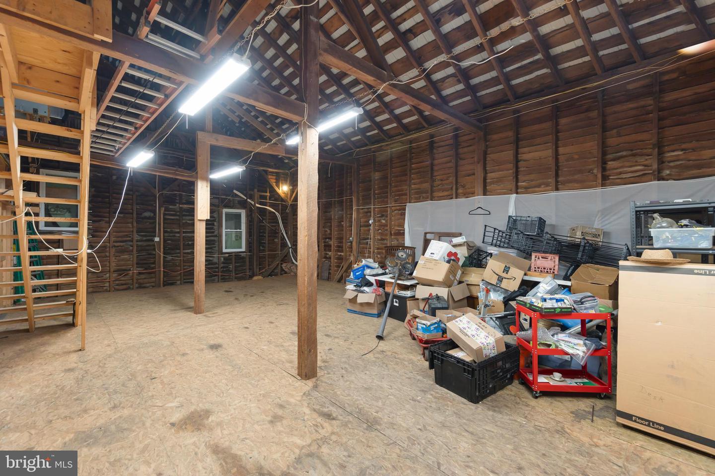 8018 Northwestern Pike Property Photo 32