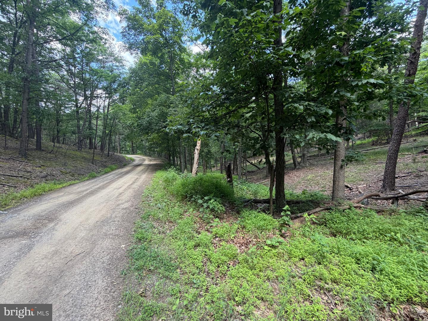 00 Headsville Rd Property Photo 1