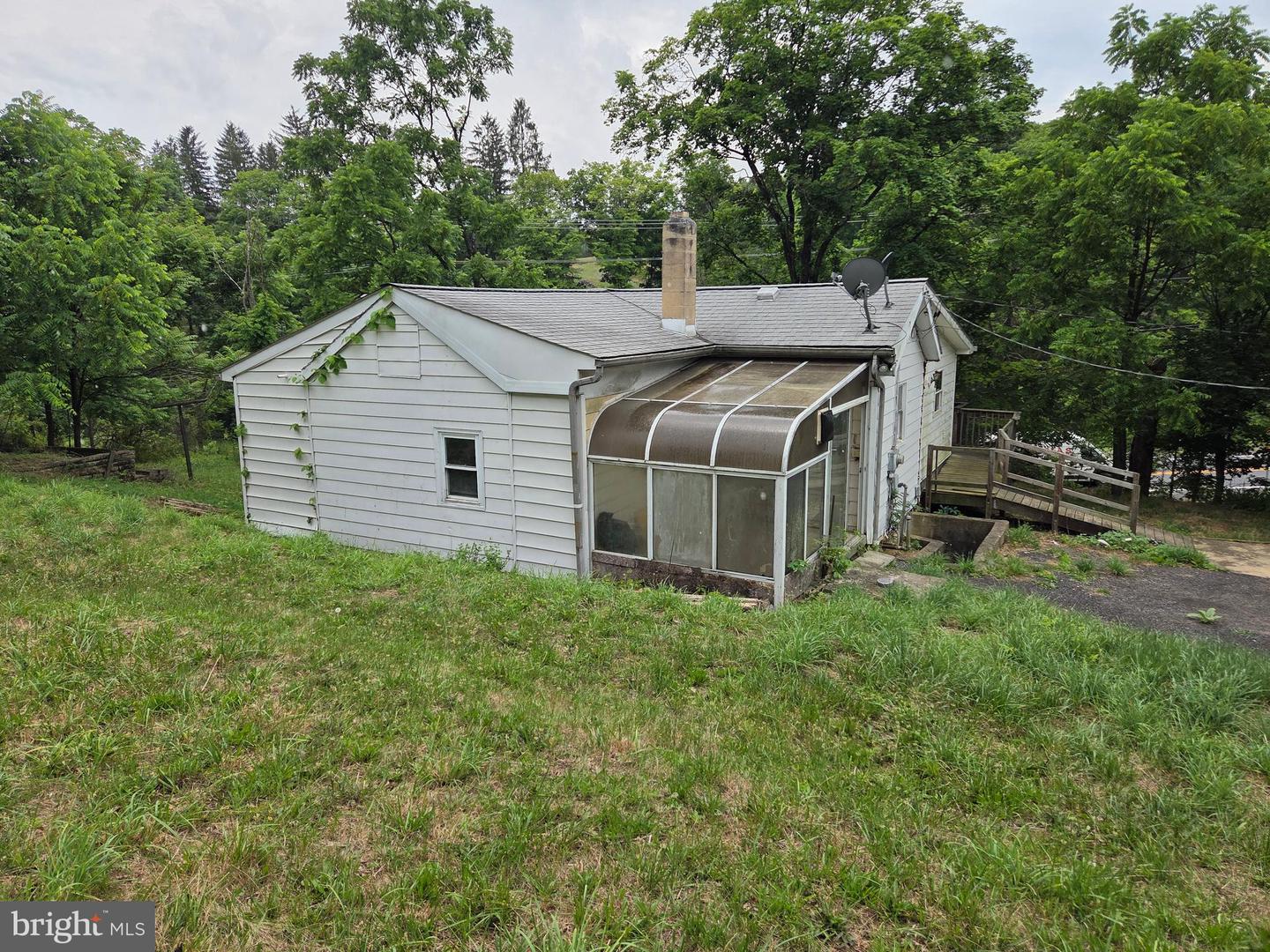 28 Brelsford Ln Property Photo 2