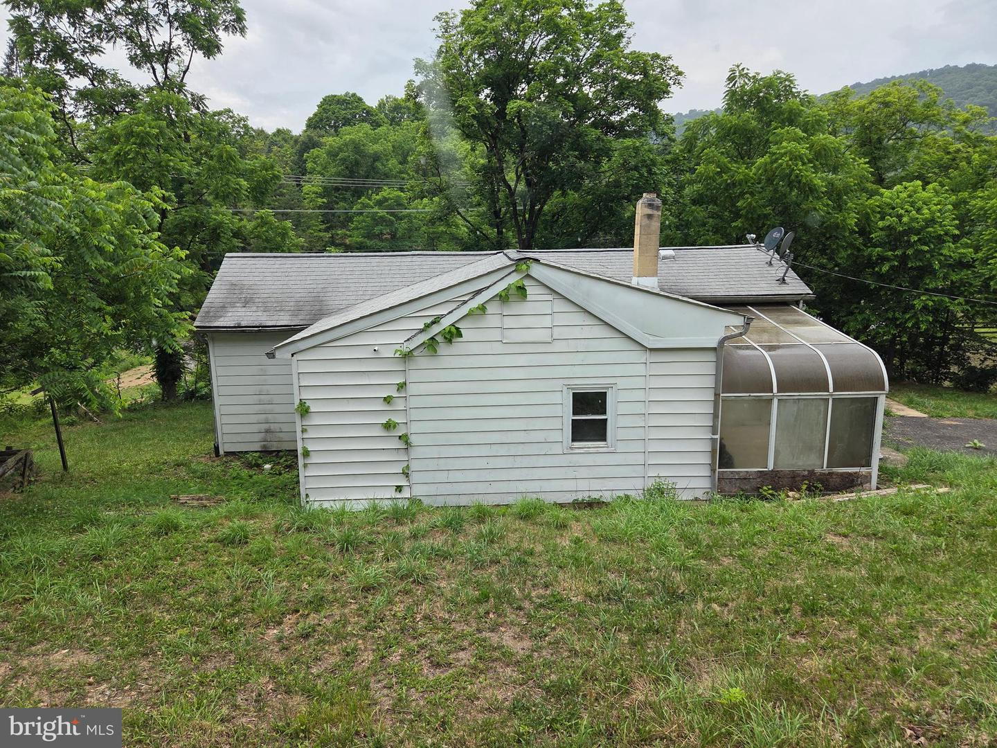 28 Brelsford Ln Property Photo 3