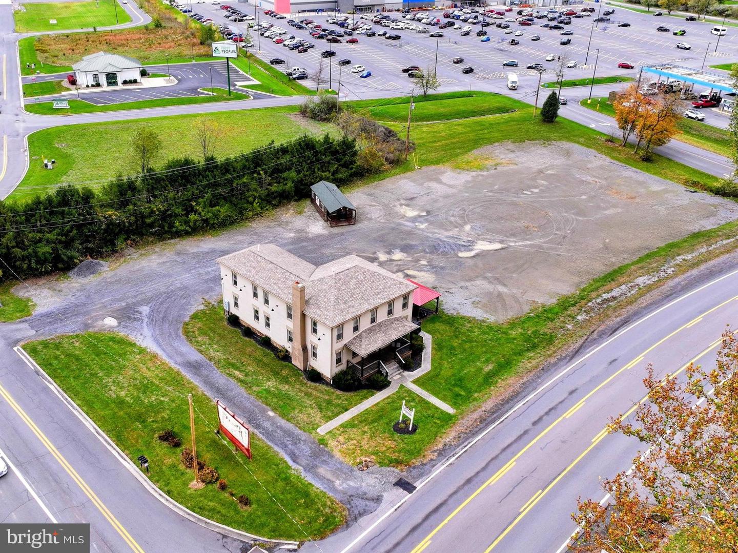 2346 NEW CREEK HWY Property Photo 1