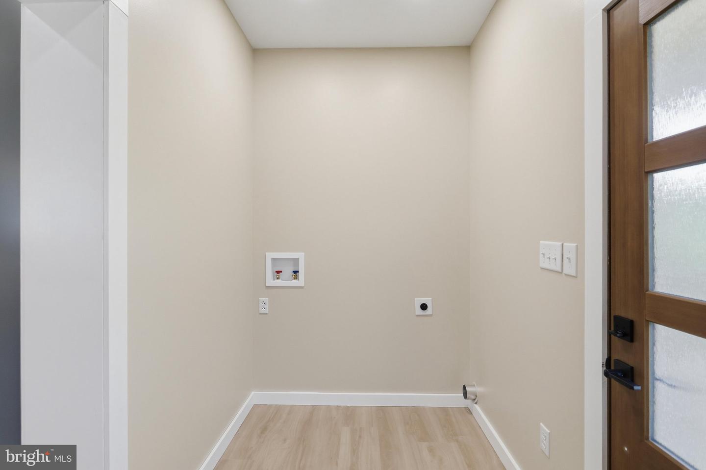51 State St Property Photo 13