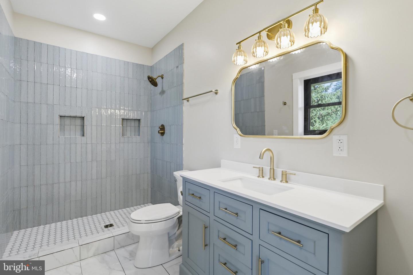51 State St Property Photo 21