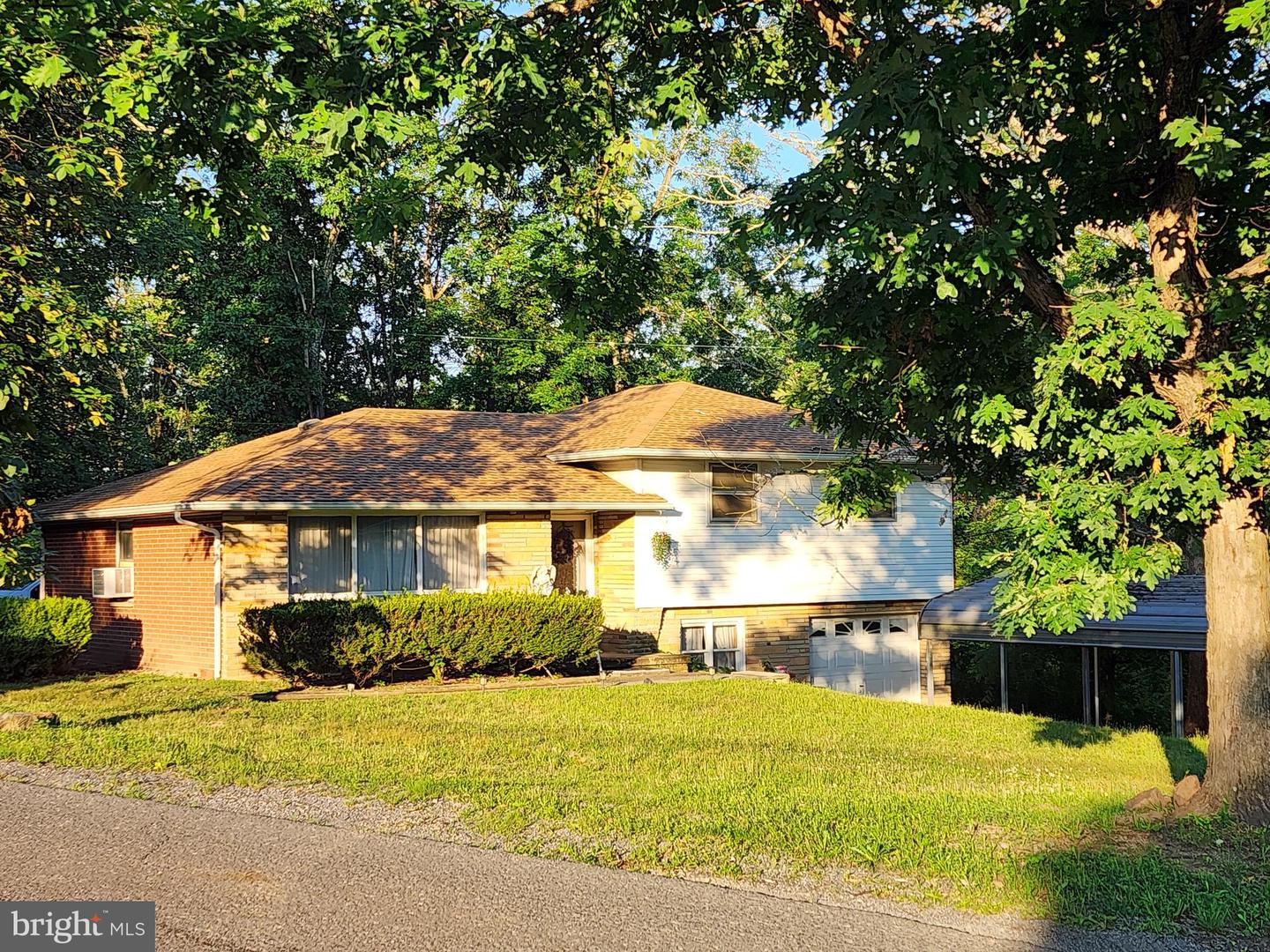 4549 Georges Run Rd Property Photo 1