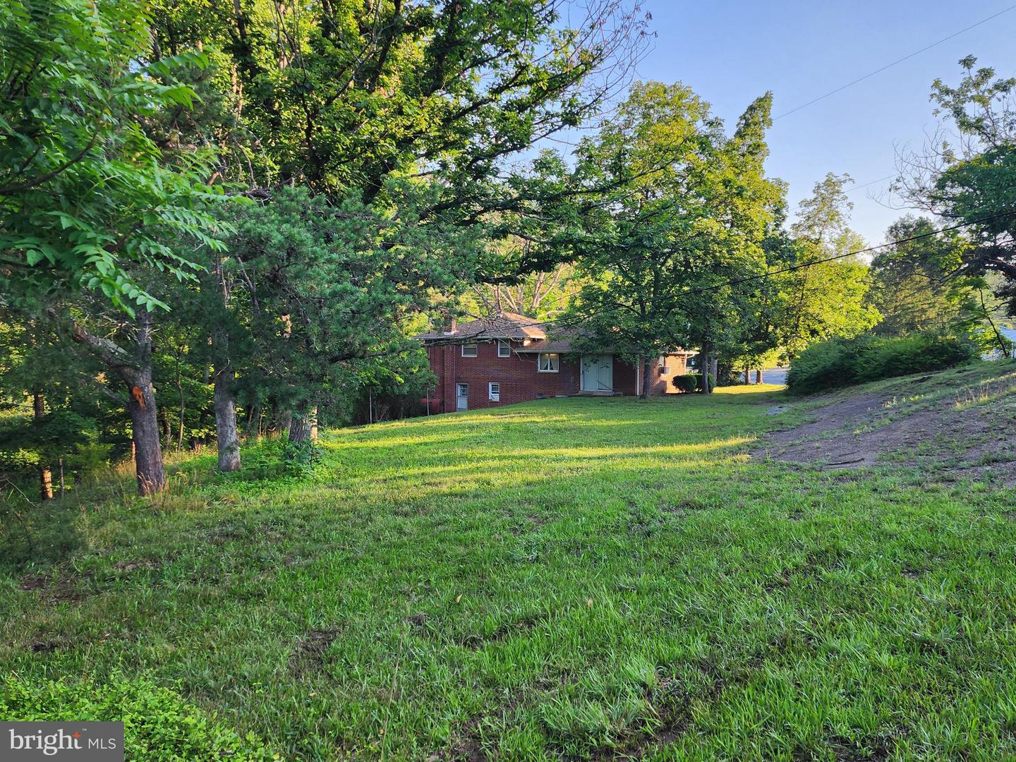 4549 Georges Run Rd Property Photo 11