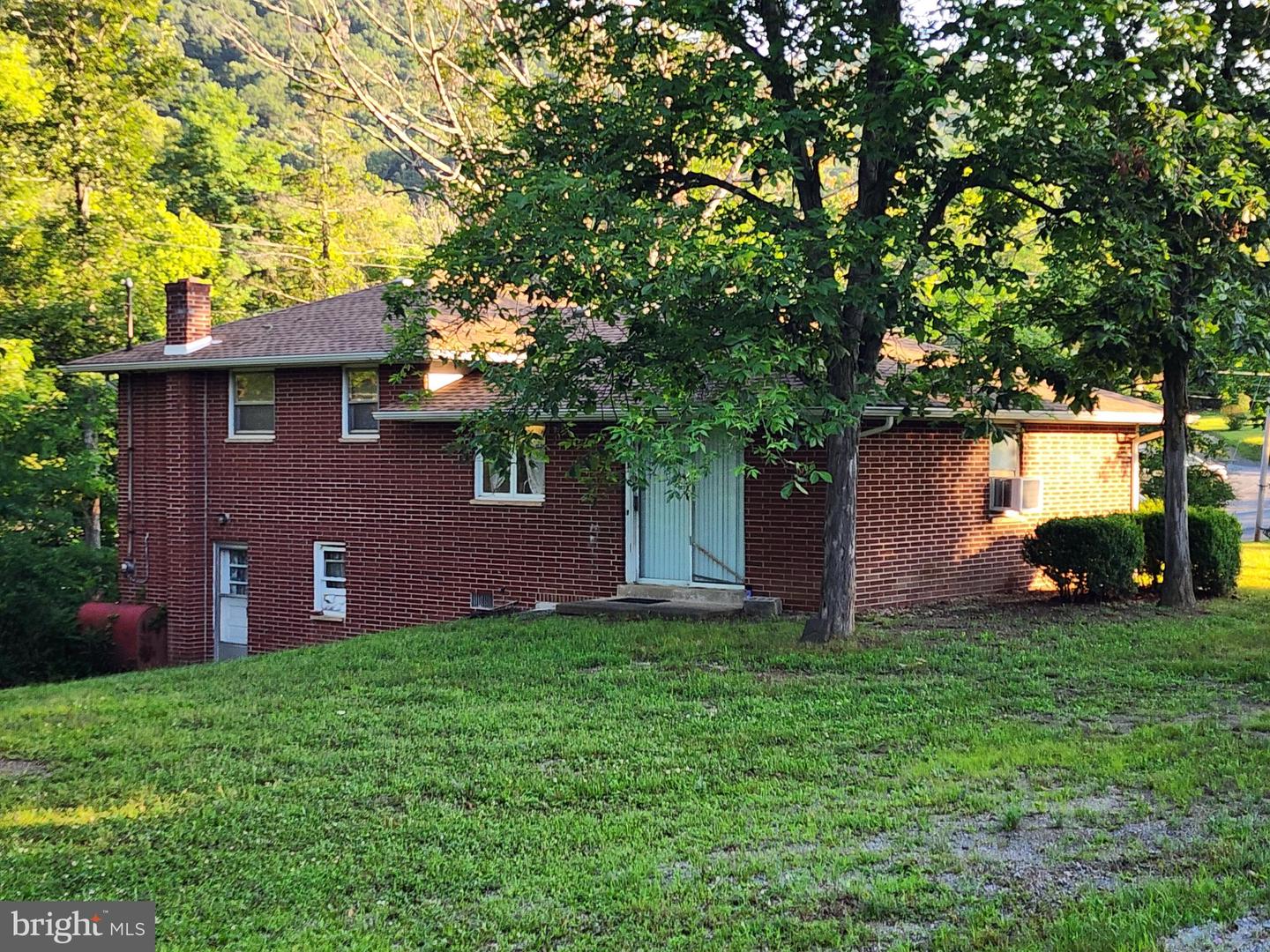 4549 Georges Run Rd Property Photo 12