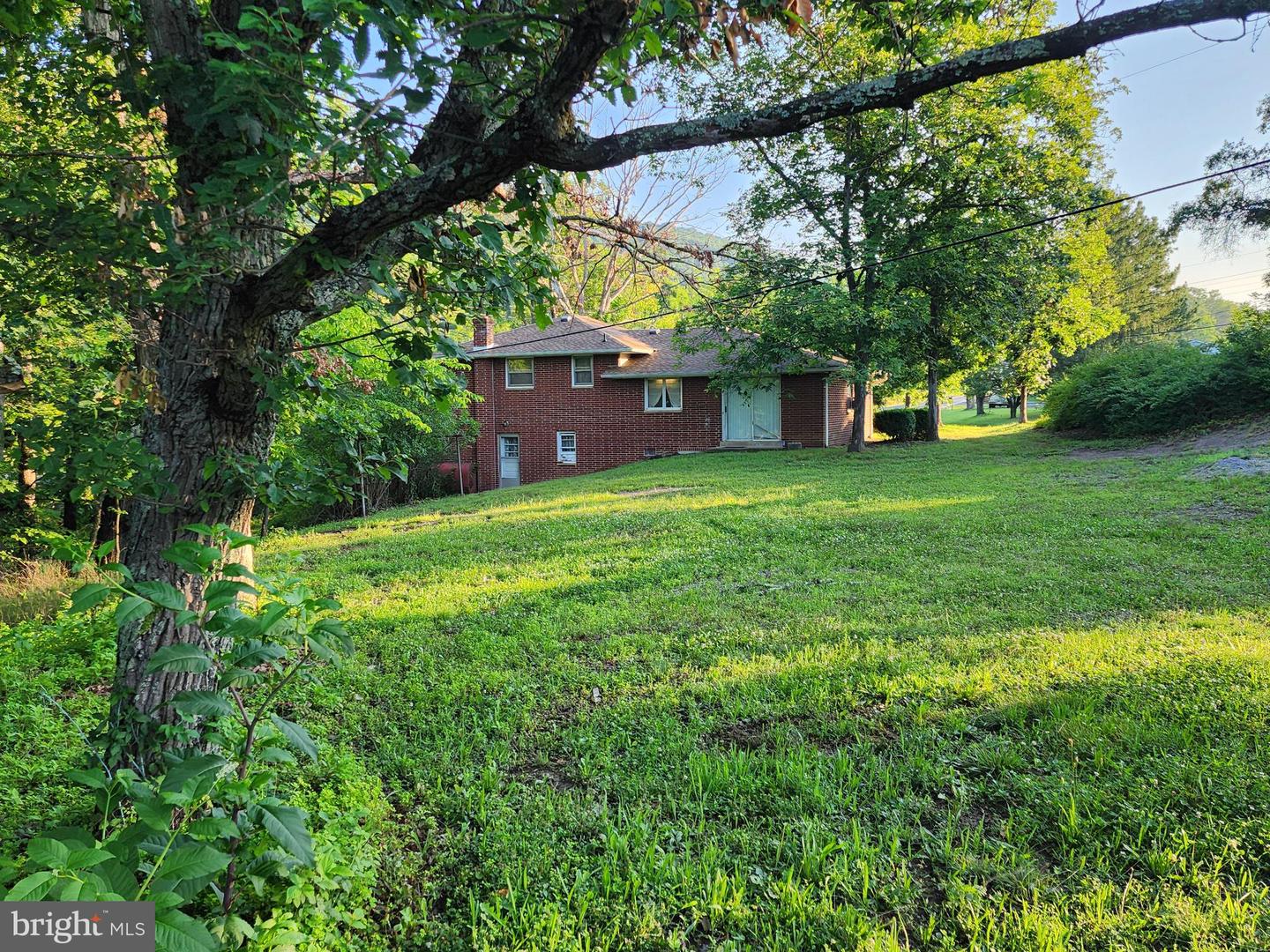 4549 Georges Run Rd Property Photo 14