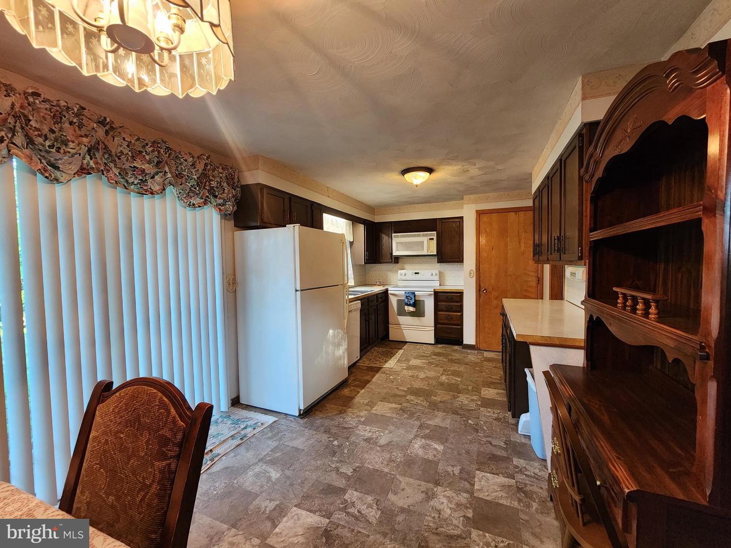4549 Georges Run Rd Property Photo 25
