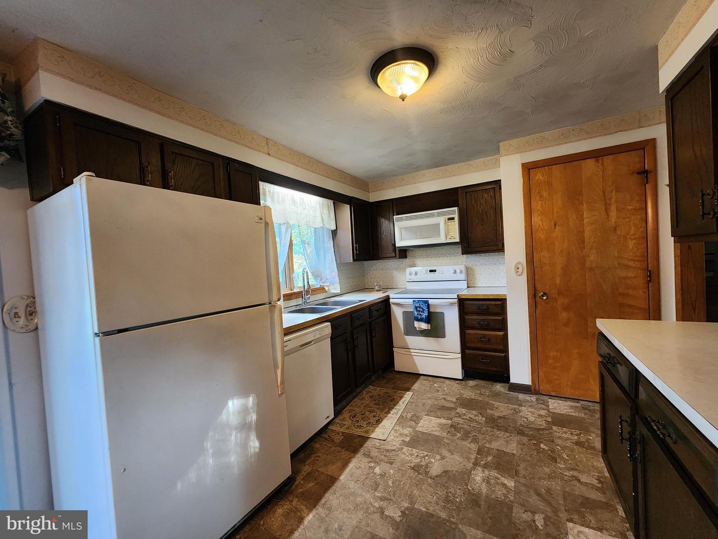 4549 Georges Run Rd Property Photo 26
