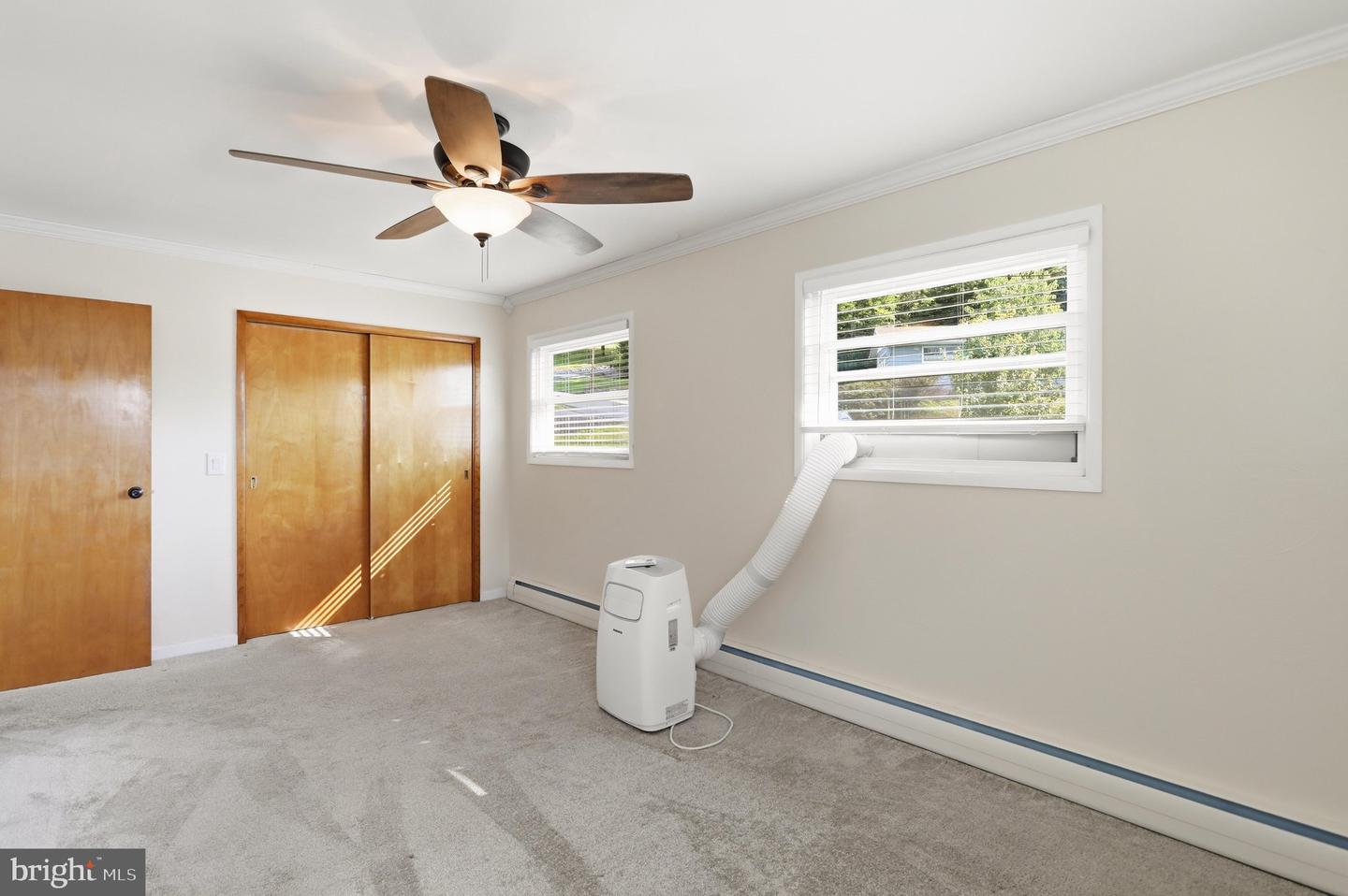 95 Old Orchard Dr Property Photo 17