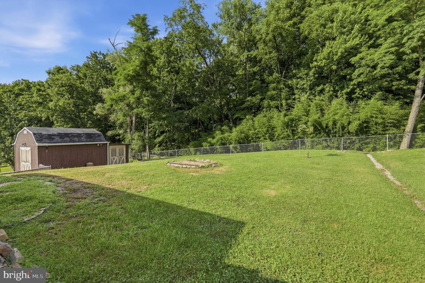 95 Old Orchard Dr Property Photo 33
