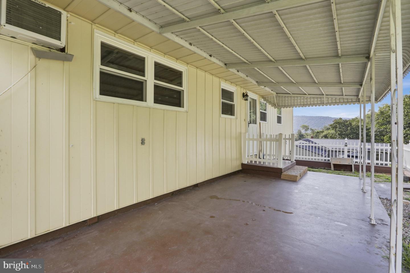 95 Old Orchard Dr Property Photo 34