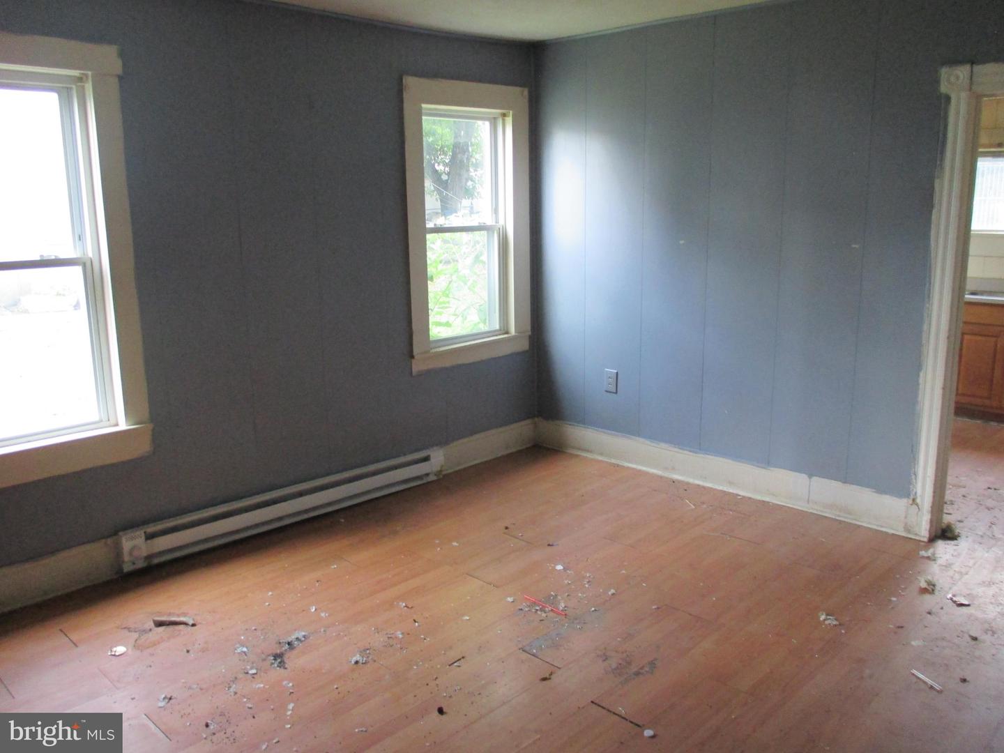 43 N F St Property Photo 5