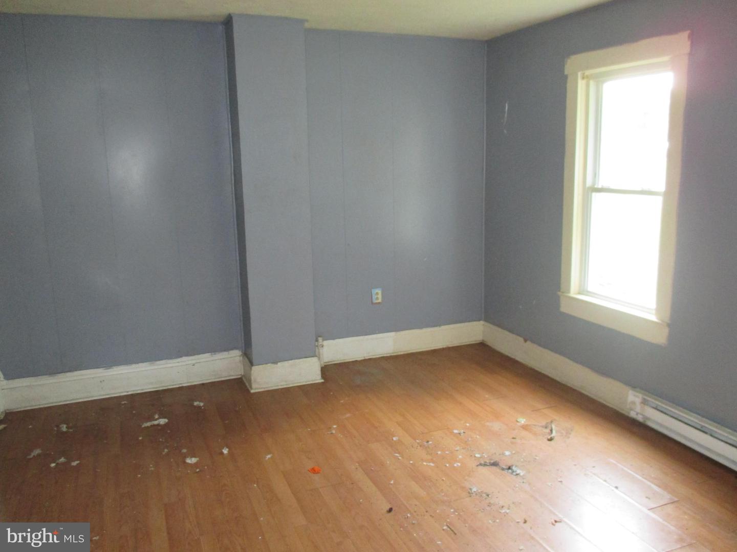 43 N F St Property Photo 6