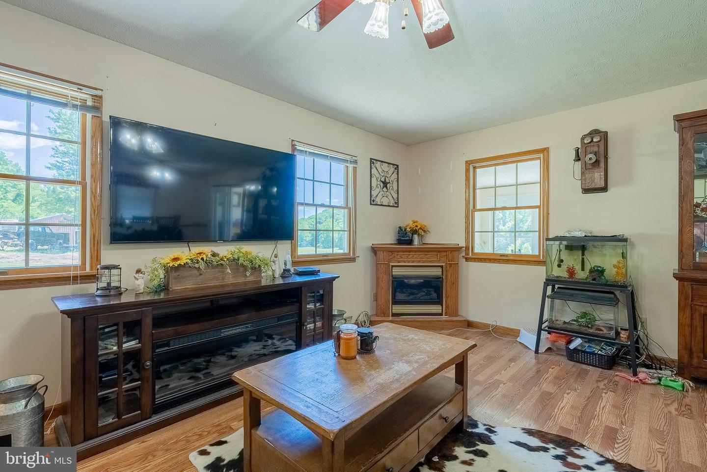 2084 Double Cribbs Rd Property Photo 33