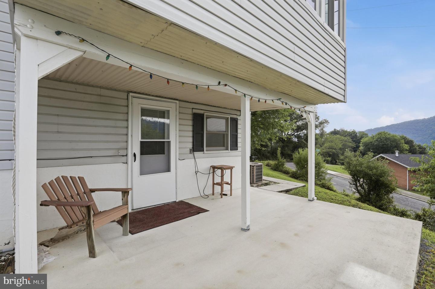 400 Baltimore Street Property Photo 3