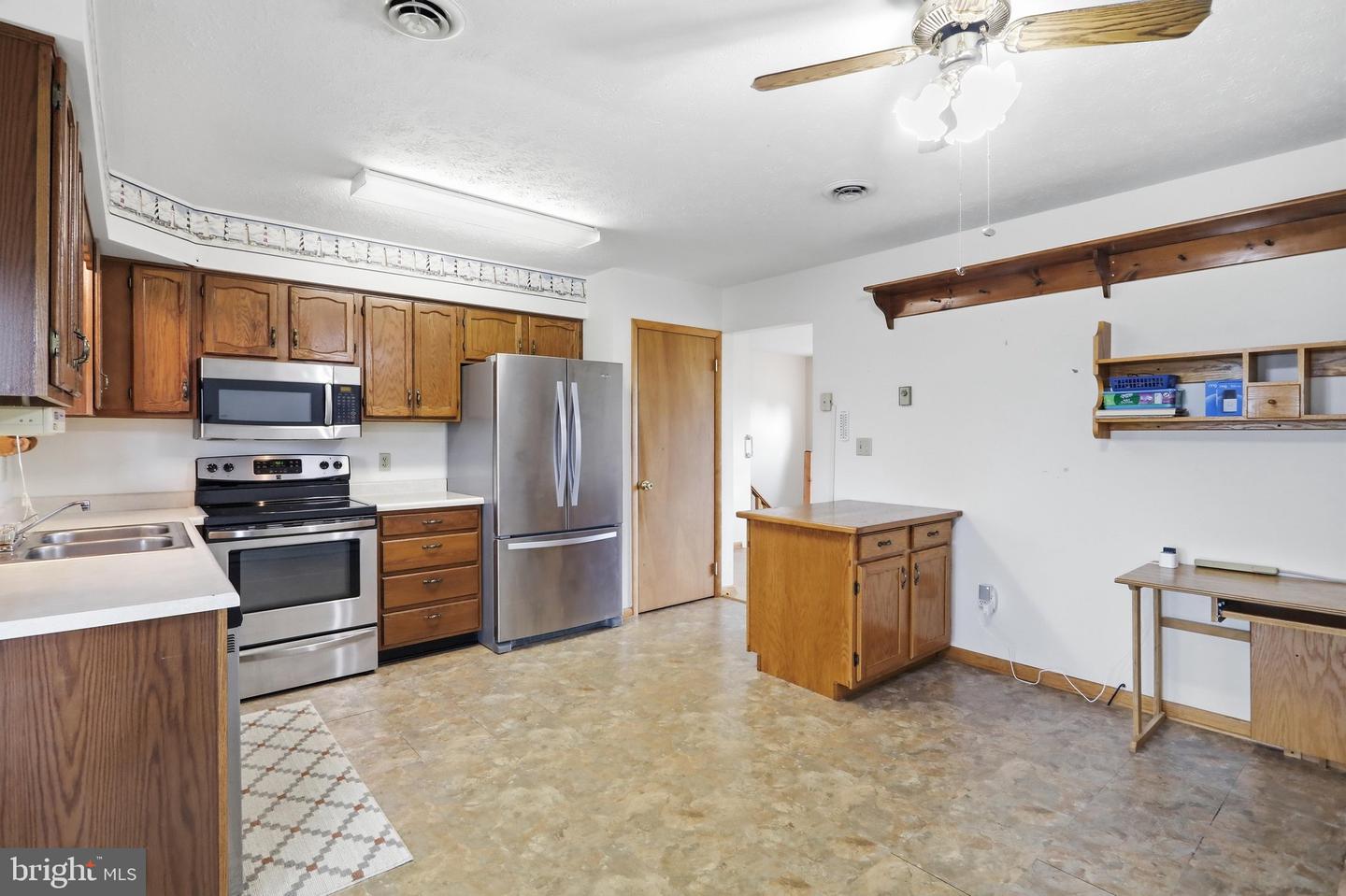 400 Baltimore Street Property Photo 7