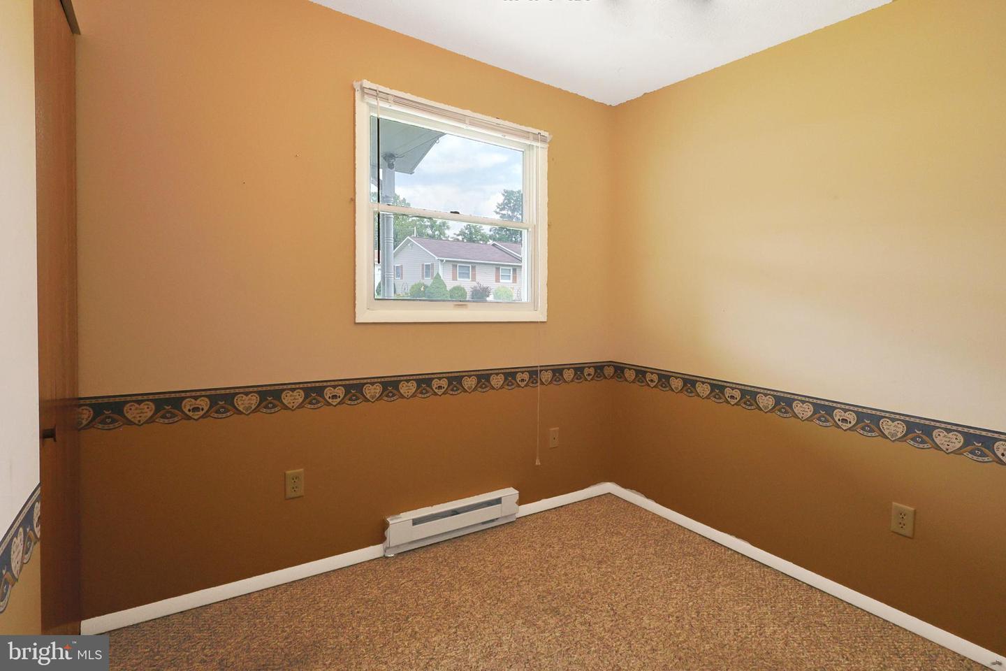 10 N Hummingbird St Property Photo 15