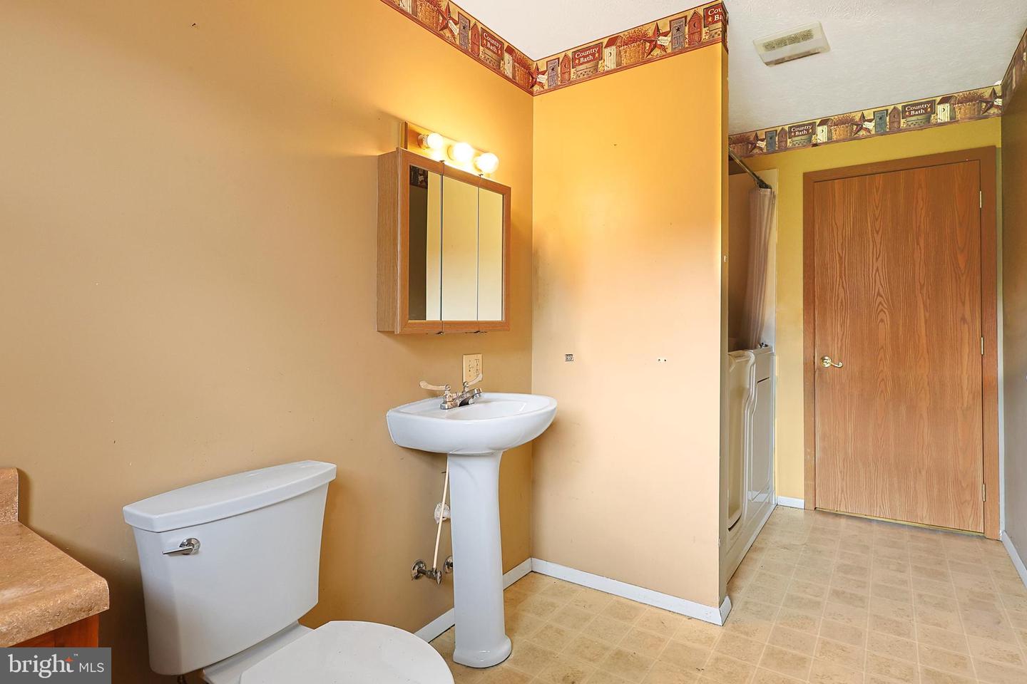10 N Hummingbird St Property Photo 17