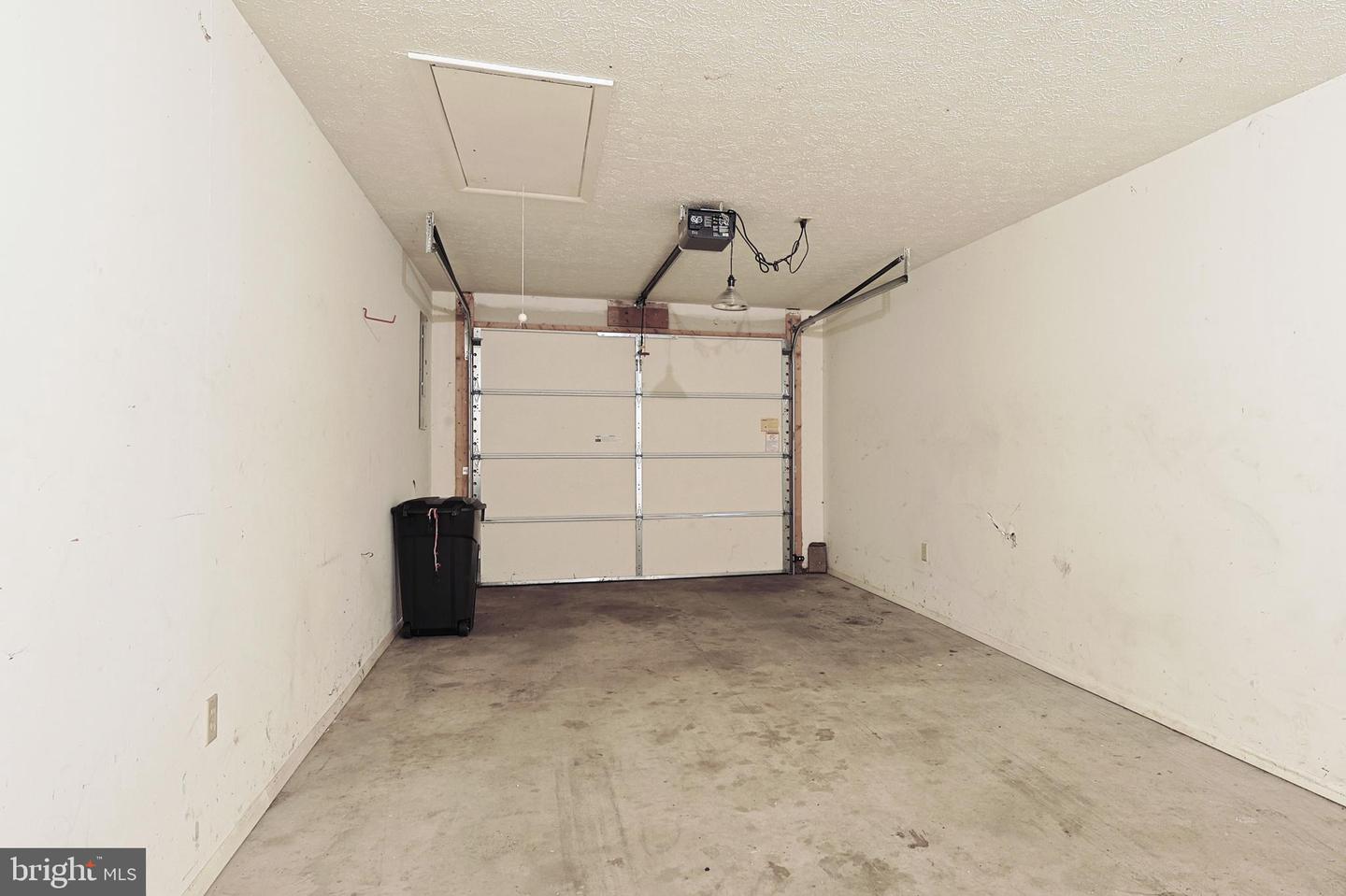 10 N Hummingbird St Property Photo 19