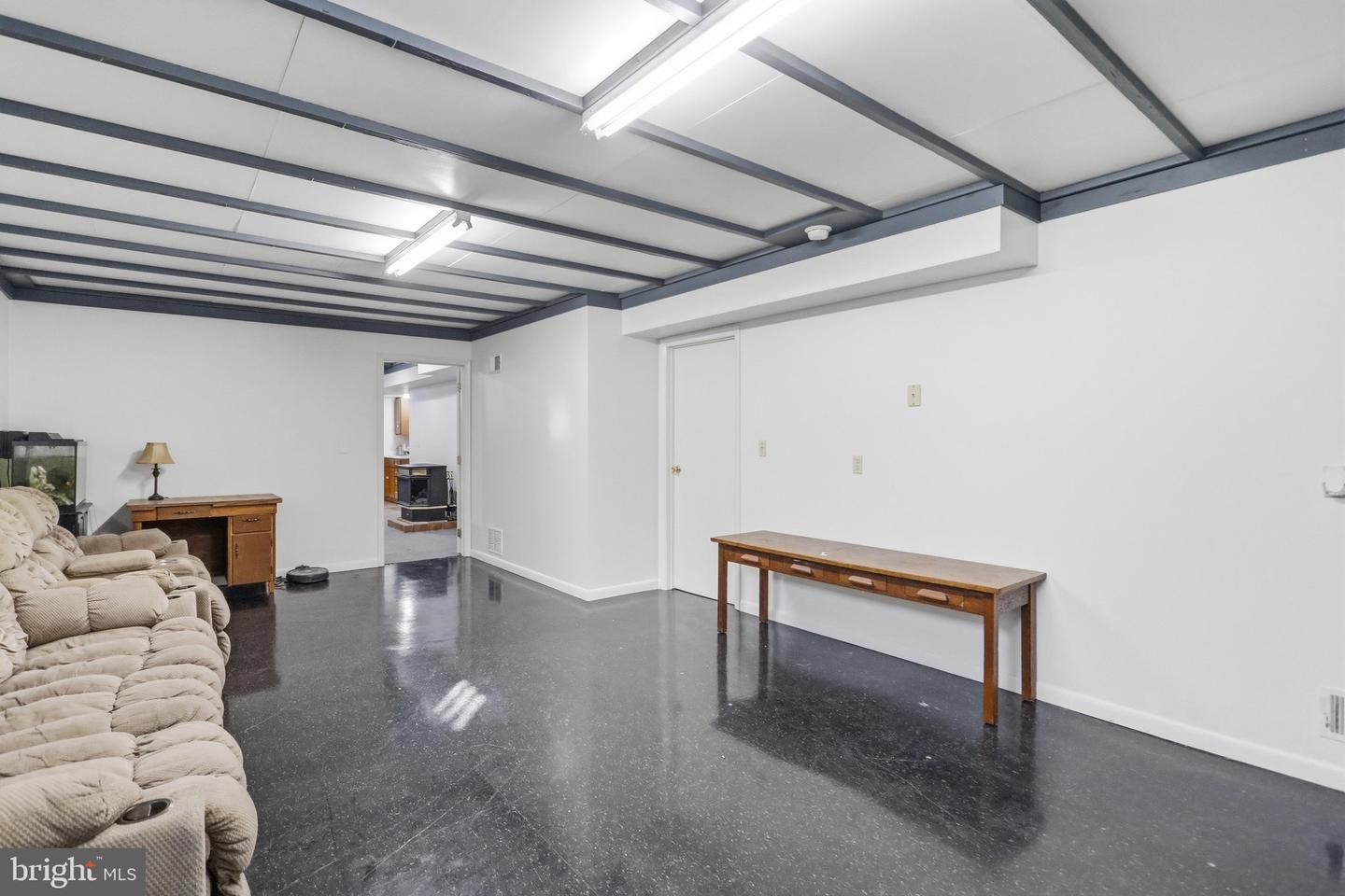 1565 Beacon St Property Photo 25