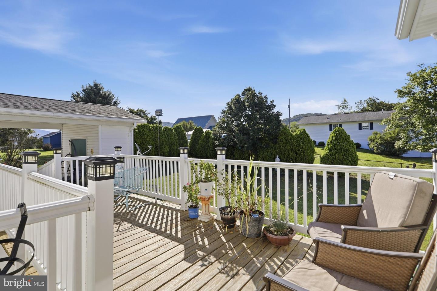 1565 Beacon St Property Photo 39