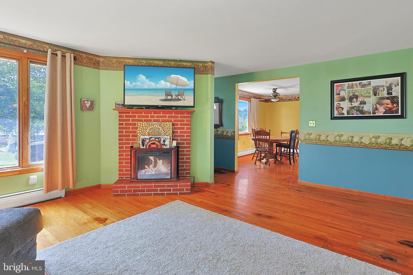 37 Treely Ter Property Photo 24