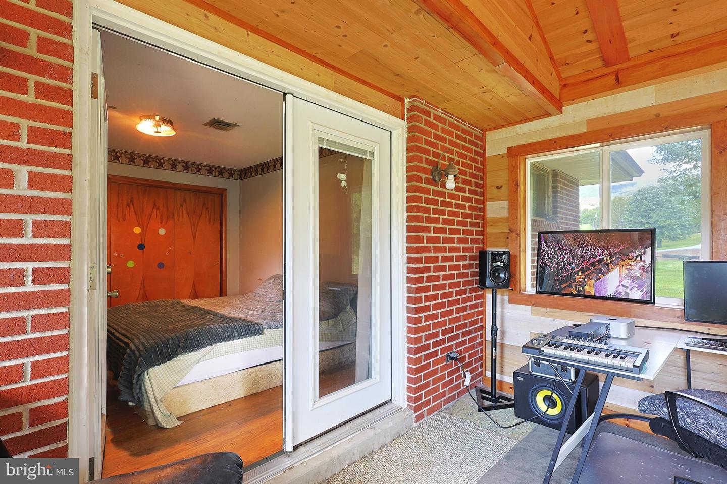 37 Treely Ter Property Photo 33