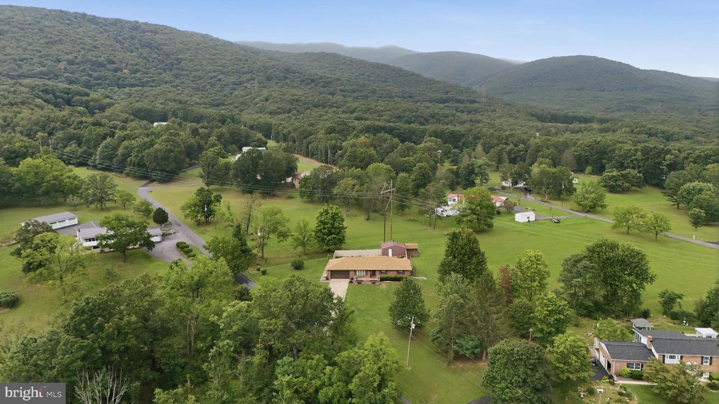 462 Tanglewood Loop Property Photo 5