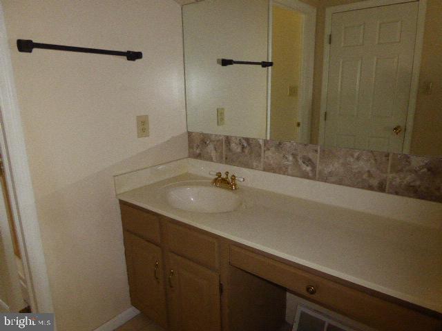 262 Windover Dr Property Photo 11