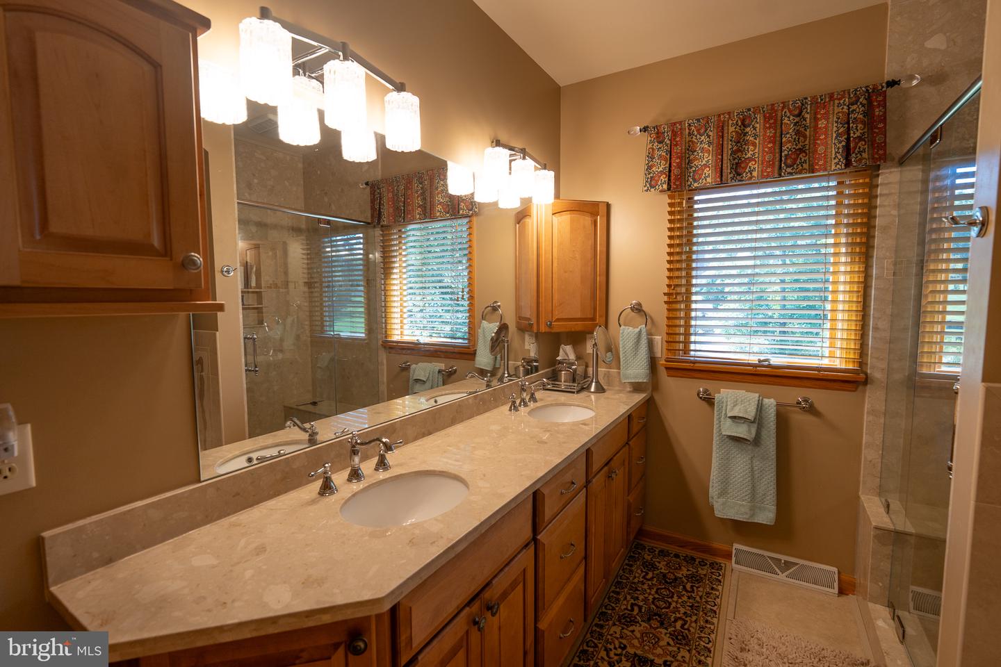100 Clearwater Dr Property Photo 30