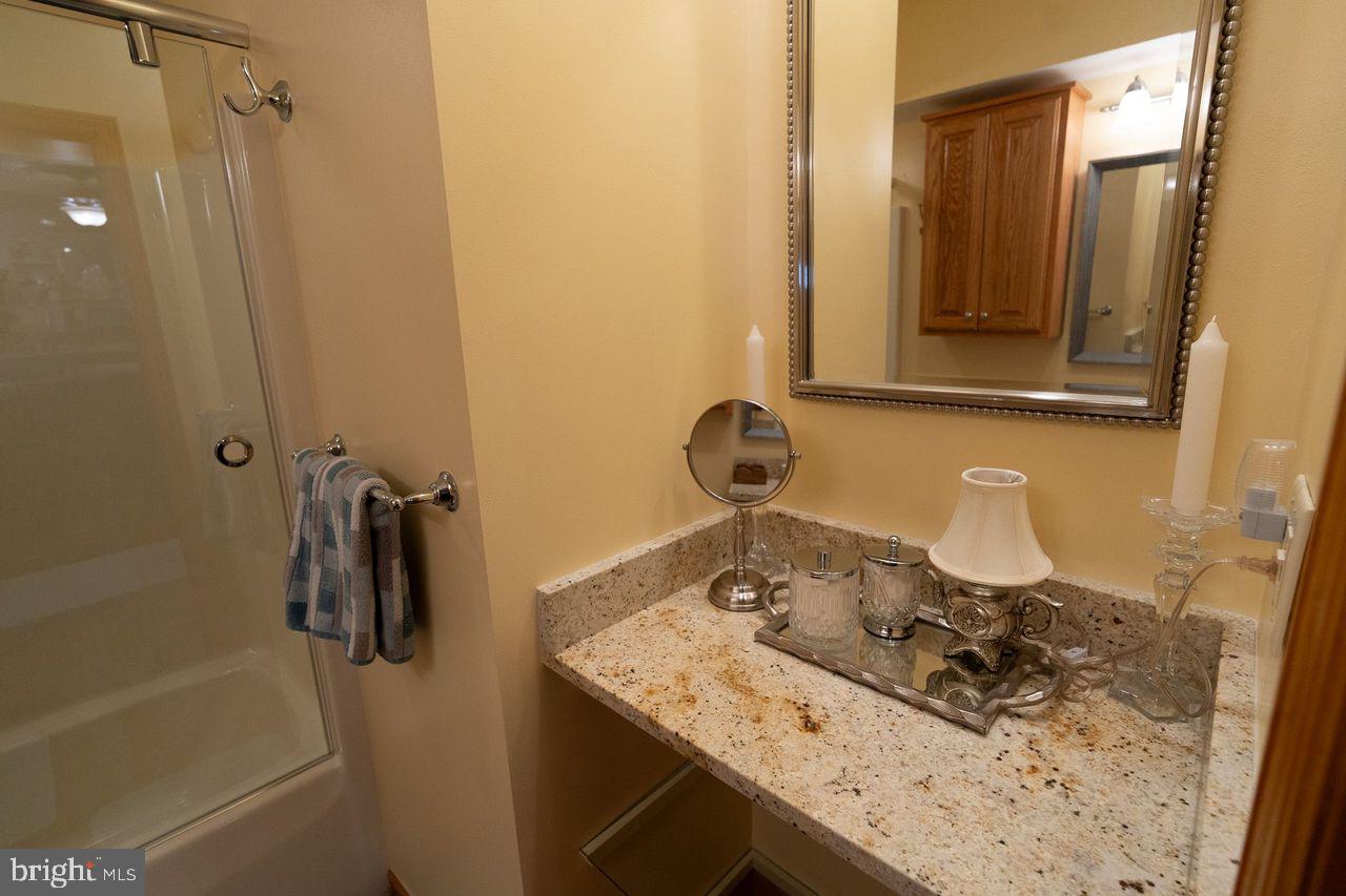 100 Clearwater Dr Property Photo 54
