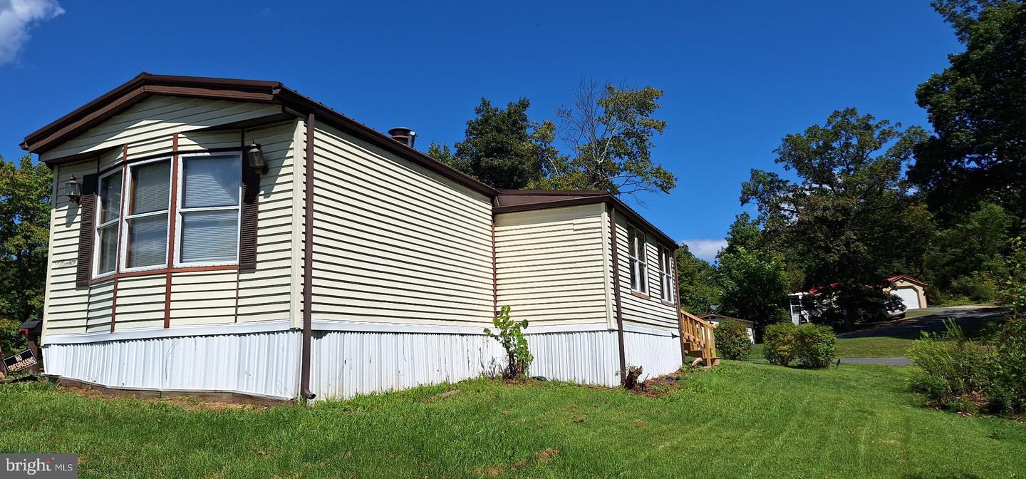 238 Mount Laurel Dr Property Photo 5