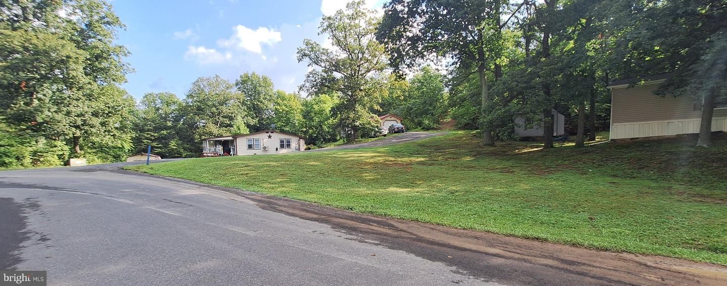 238 Mount Laurel Dr Property Photo 9