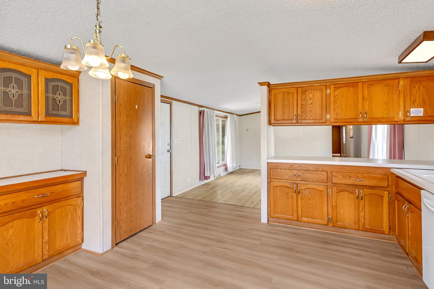 21 N Buddy Ln Property Photo 8