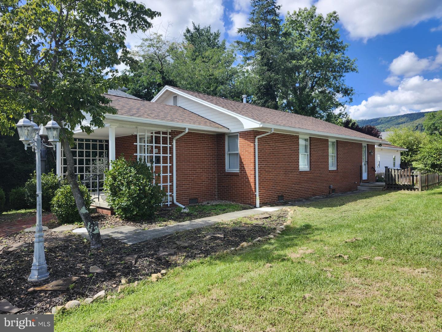 166 S A St Property Photo 15