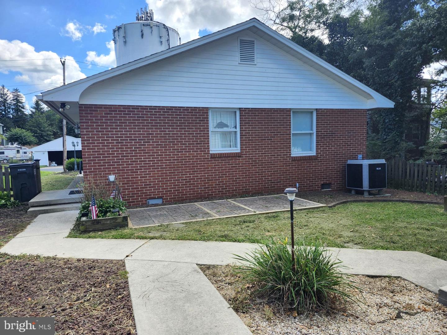 166 S A St Property Photo 16