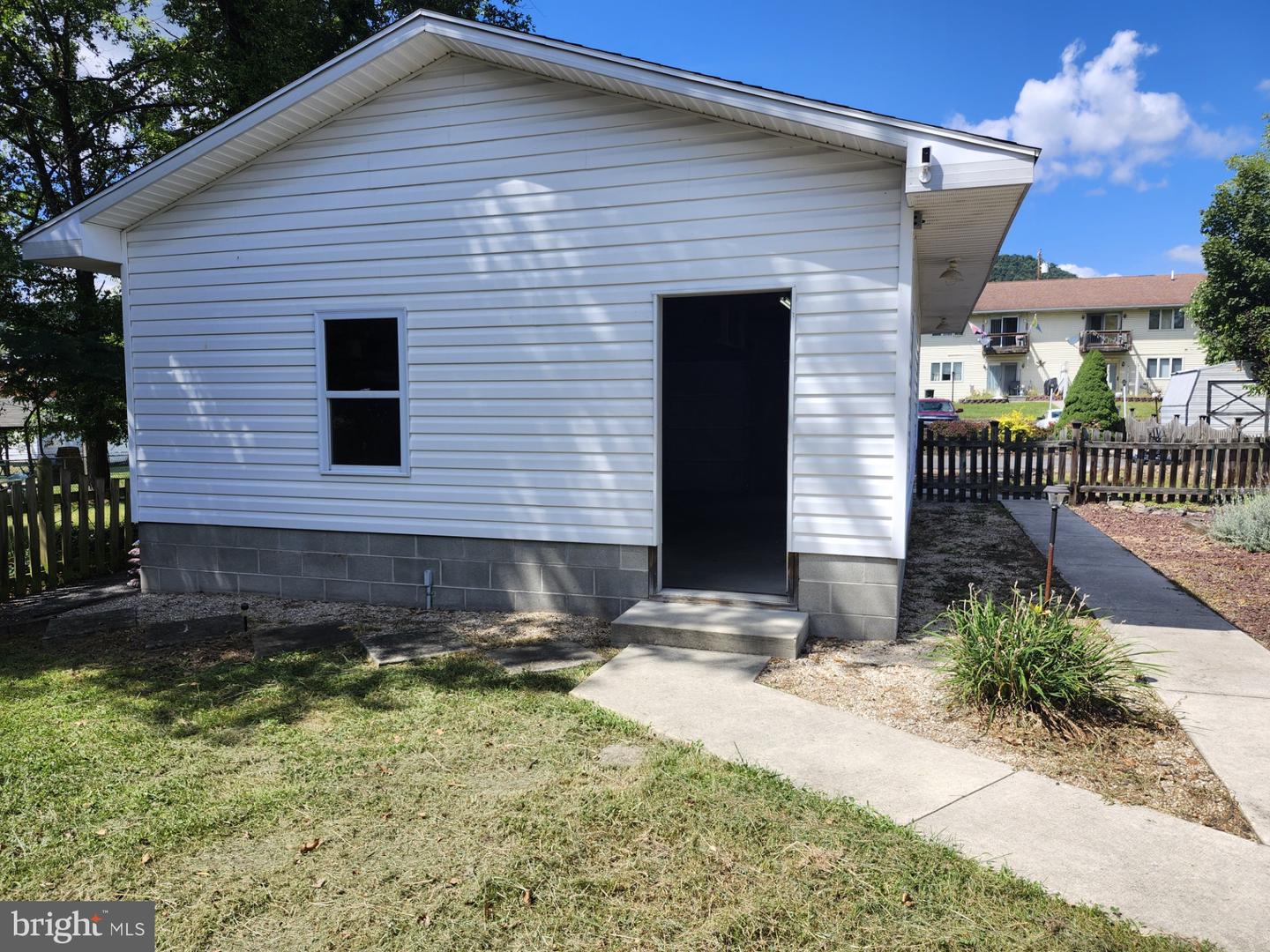 166 S A St Property Photo 56