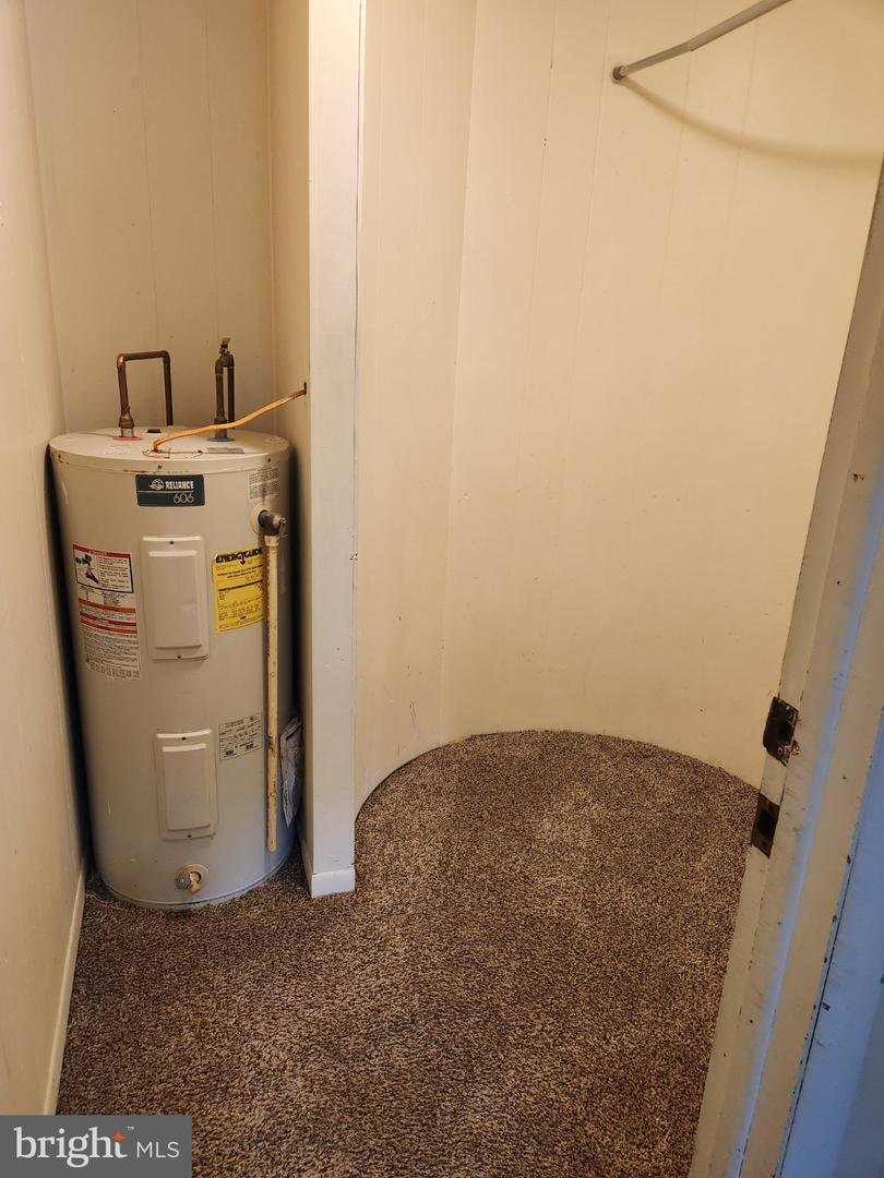 130 Spring St Property Photo 10