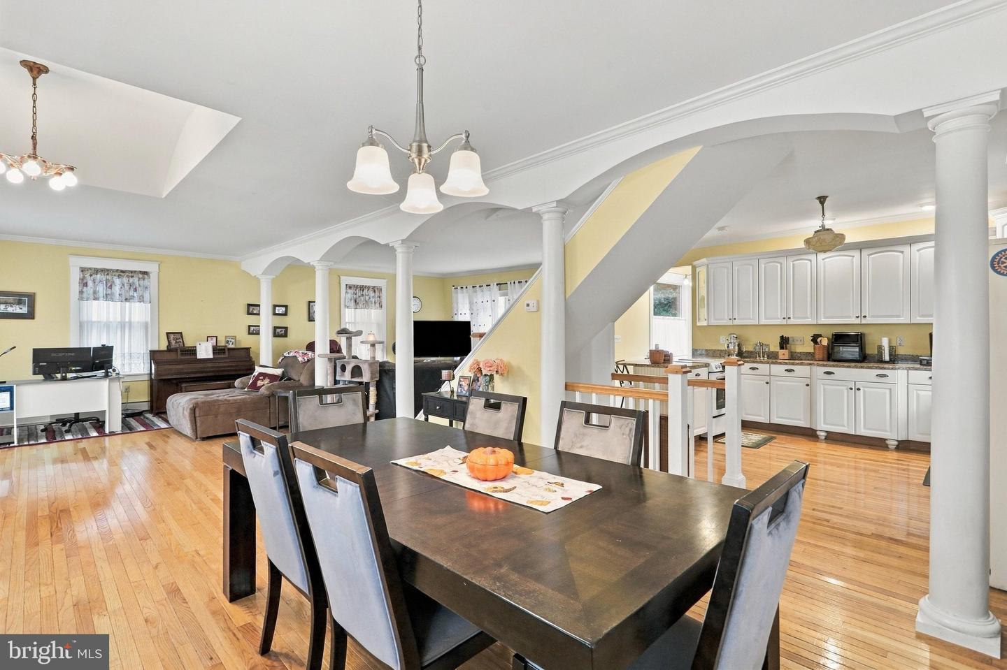 141 State St Property Photo 11