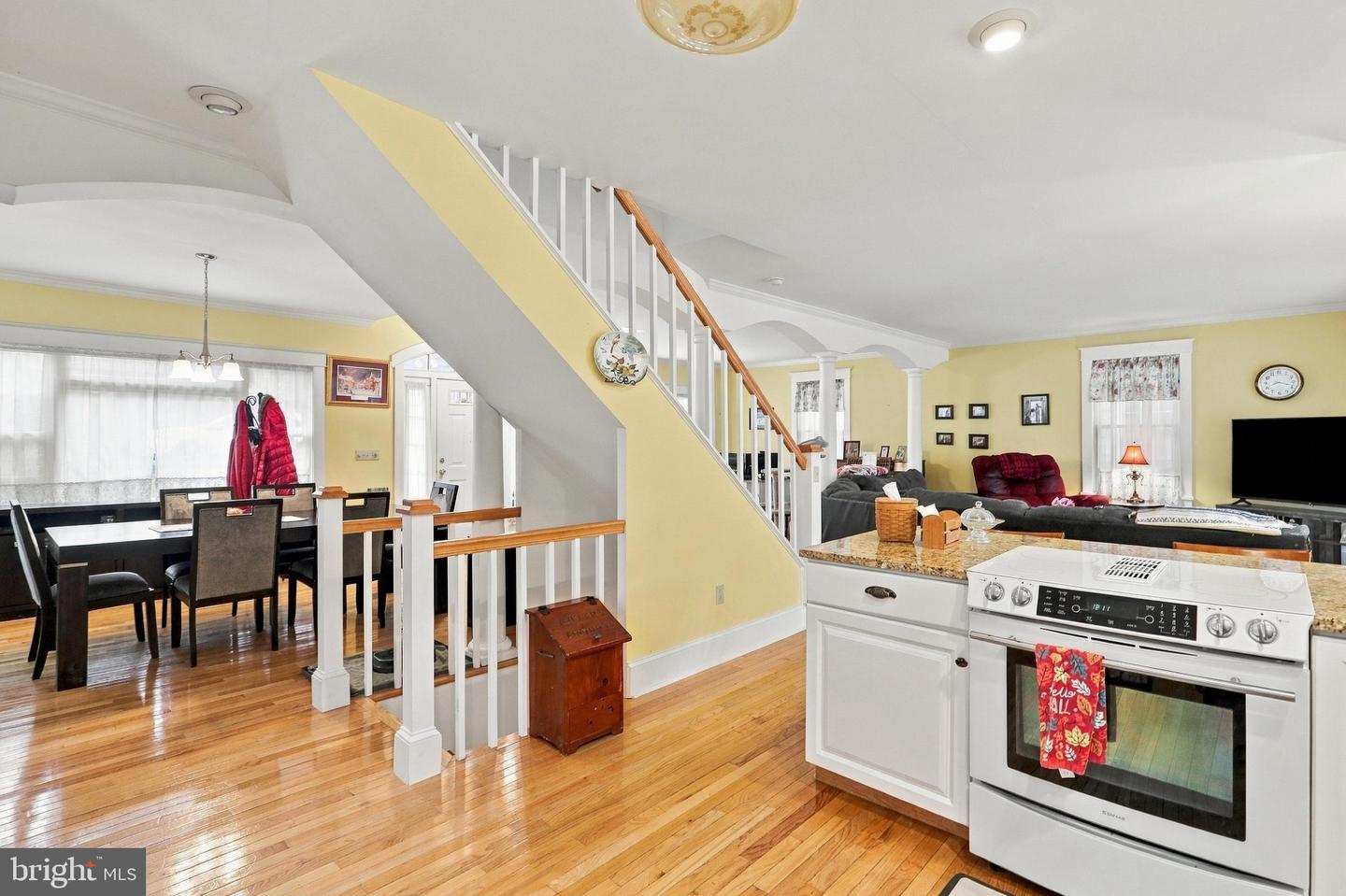 141 State St Property Photo 12