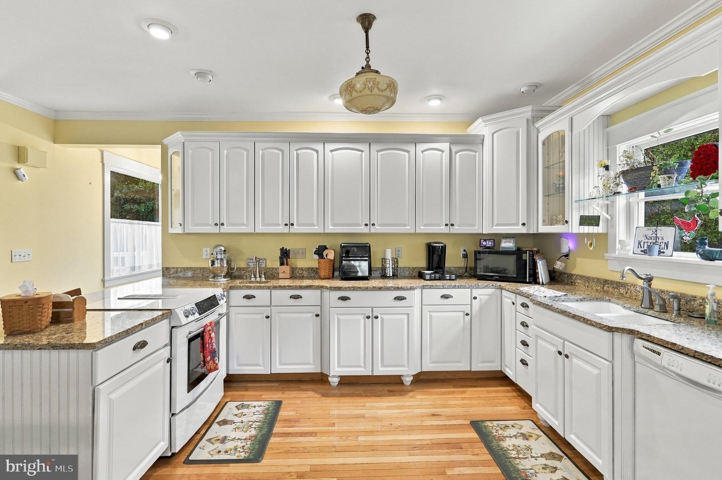 141 State St Property Photo 14