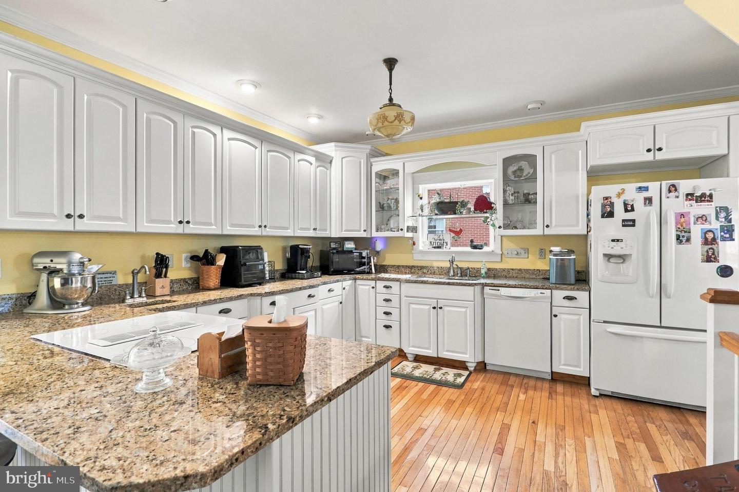 141 State St Property Photo 15