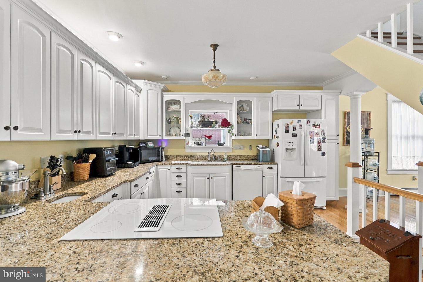 141 State St Property Photo 16