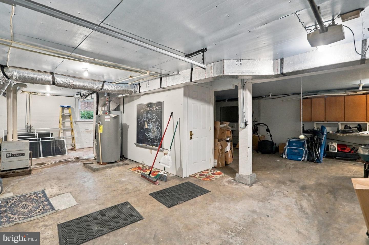 141 State St Property Photo 29